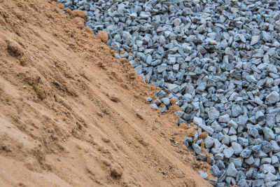 Landscaping Tips: Best Uses for Sand and Gravel